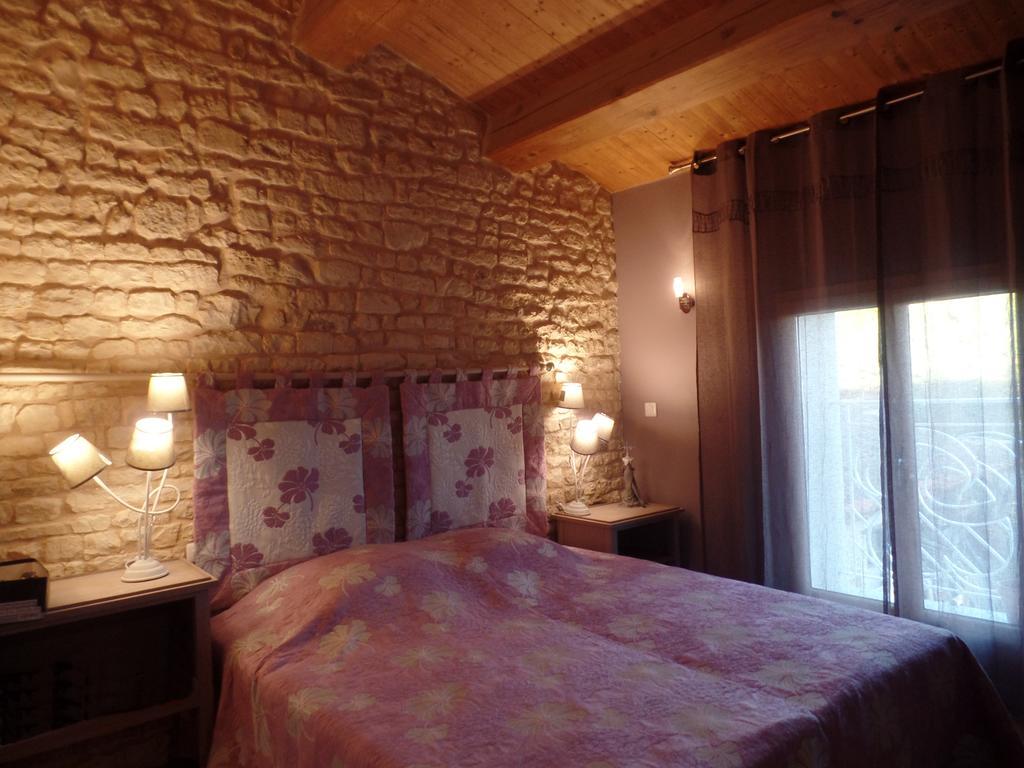 Hotel La Collegiale à Clavette Extérieur photo